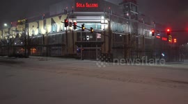 Seattle blanketed in snow as winter storm sweeps through Washington