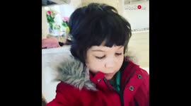 'Mom Tries her Best to get her Non-Verbal Autistic Son to Say 'I Love You' to her'