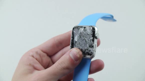 Newsflare New Apple Watch Fails Drop Test
