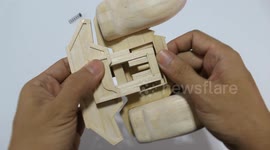 YouTuber constructs mobile game controller out of popsicle sticks