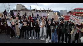 Sarah Everard: Women protesters BLOCK Westminster Bridge