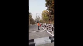 brakes fail Jan Shatabdi train runs in reverse for over 20