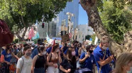 Thousands of activists march in Israel over climate issues