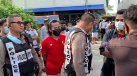 Burmese migrants attack countryman for supporting military coup in Myanmar