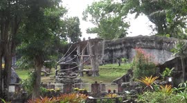 Thai zoo serves Korean bingsu to animals during hot weather