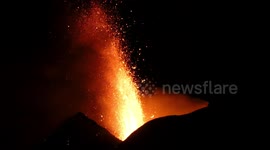 Etna is erupting now 31 March 2021 10.30 pm utc