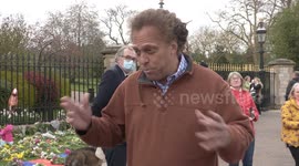 Prince Phillip: Windsor residents pay their respects at the castle