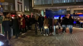 Peaceful end for the first night out in Soho after coronavirus lockdown easing