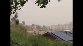 Northerly winds whip up dust storms in South Australia
