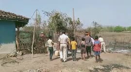 Massive fire reduces household to ashes in central India