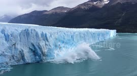 Huge chunk of 70-metre-tall glacier cracks and collapses into sea in Argentina