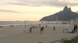Rio de Janeiro's famous beaches reopen after court ruling