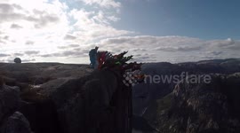 26 WAY NORWAY RECORD MONTAGE BASE Jumpers