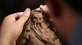 Second Step of Creating Clay Figures: Depict Details to Make the Figure Vivid