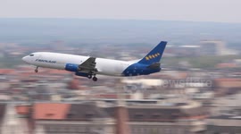 Farnair Hungary Boeing 737 lowpass over the river Danube in Budapest downtown