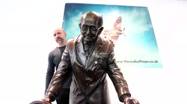 Artist reveals his life-size statue of Captain Sir Tom Moore at a shopping centre in Leeds