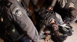 Clashes in Israel between Palestinians and settlers in Sheik Jarrah