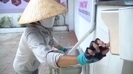 This 'ATM' dispenses kilograms of rice to residents in Vietnam for free