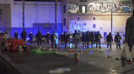 Riot police shut down large illegal party in Barcelona