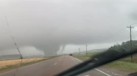 Big Close Range Wedge Tornado in Mississippi! An Amazing Storm Chase.