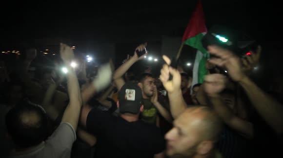 Gaza City erupts in celebrations following ceasefire deal with Hamas