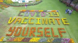 Floral arrangement encourages Indians to get vaccinated