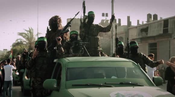 Gaza: Thousands celebrate cease-fire between Israel and Hamas