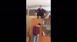 The guy fell from the closet while shooting a video for tiktok