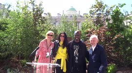 Co- founder and President of London Design Biennale Sir John Sorrell CBE with Artistic Director of 2021 edition Es Devlin