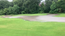 Heavy rain causes flooding in Dallas