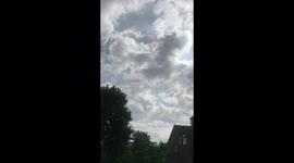 Another sweltering day of sun in London as UK heatwave continues