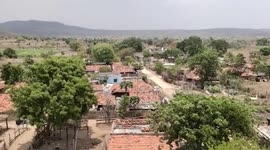 Cops paint academic material on walls to educate children in southern India