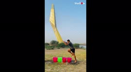 'Indian Man Walks on Water & Makes it Look Easy '