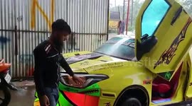 Indian mechanic transforms old banger into his very own 'Lamborghini'