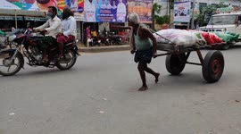 Market rent vihicil and older man hard working moment 4k footage