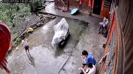 Boy's shoe flies off and knocks food out of uncle's hand in hilarious fashion