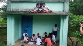 4 to 5 Poor tribal children are using One Mobile phone & walking 1 to 3 kilometres for network in Eastern India