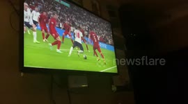Cheers in London pub as England scores penalty in Euro 2020 game