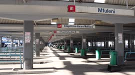 Cape Town commuters continue to struggle as taxi violence intensifies