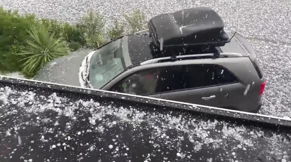 Intense hail smashes car windows In Leicestershire UK - Buy, Sell or ...