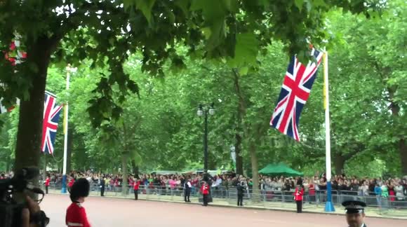 Royal coming down the Mall