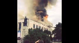 Fire and roof collapse at historic theatre in Ukraine