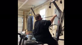 US man who ballooned to 480 pounds loses nearly 40 per cent of his body weight in just ONE year