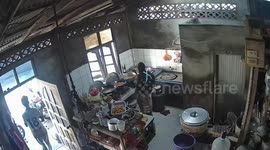 Gas cooker explodes in flames as chef cooks chicken curry at restaurant