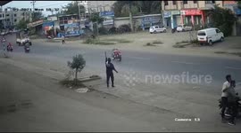 Commuters spooked to see motorbike going on own without any rider on busy highway