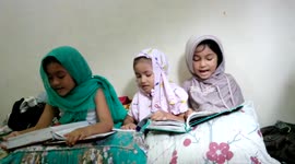 Children Recite Quran Together With Their Sibling Now They Are Good at Reciting Quran