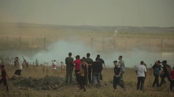 Gaza border clashes wound 24 Palestinians and an Israeli policeman