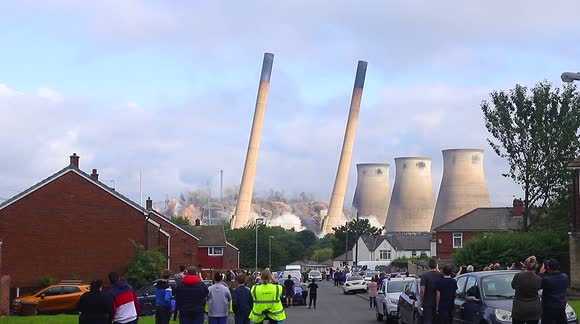 Crowds gather to watch spectacular demolition of a landmark in Yorkshire,UK