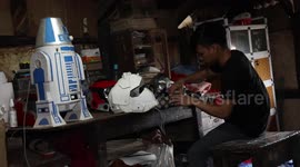 20-year-old makes robotic replicas using electronic scrap materials