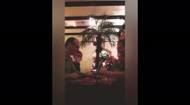 Proposing to my boyfriend while a dinner with friends